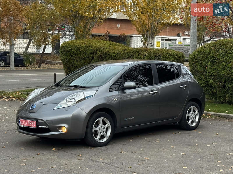 Хэтчбек Nissan Leaf 2015 в Днепре фото 5 Хэтчбек Nissan Leaf 2015 в Днепре