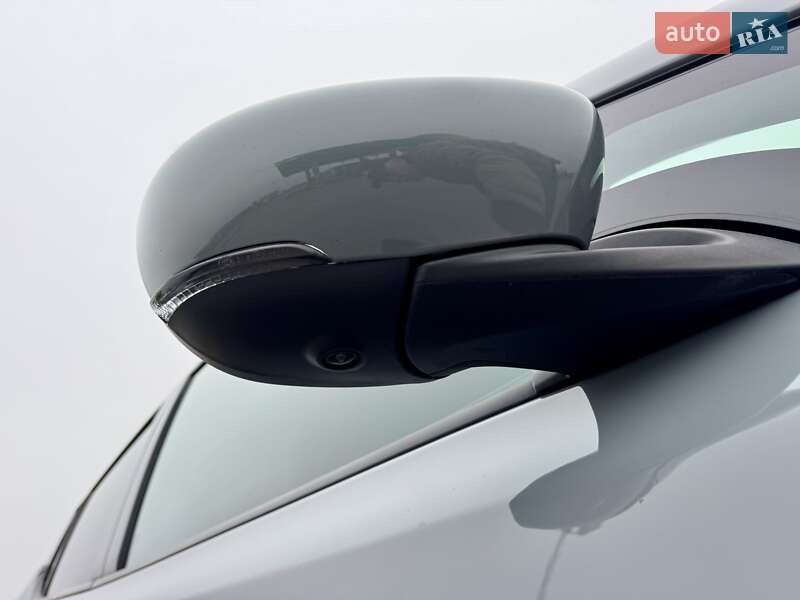 Хэтчбек Nissan Leaf 2022 в Ровно