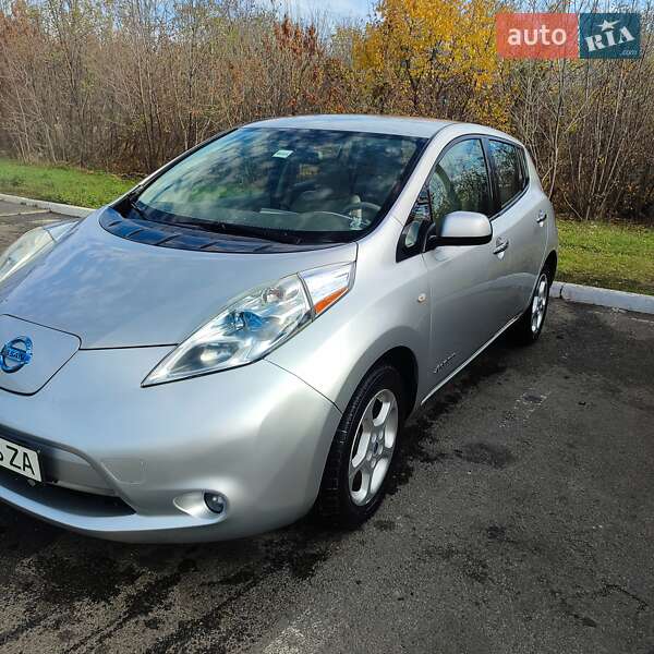 Хэтчбек Nissan Leaf 2011 в Харькове фото 9 Хэтчбек Nissan Leaf 2011 в Харькове