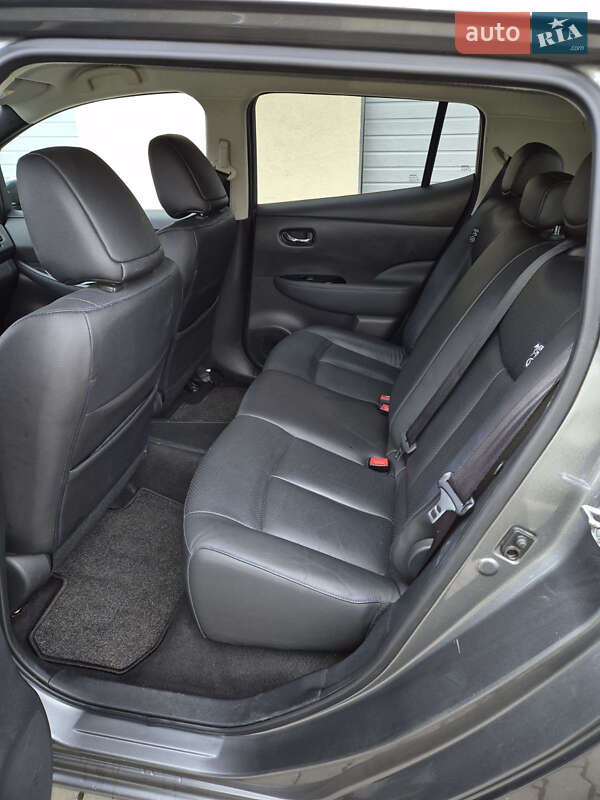 Хэтчбек Nissan Leaf 2016 в Радехове фото 10 Хэтчбек Nissan Leaf 2016 в Радехове