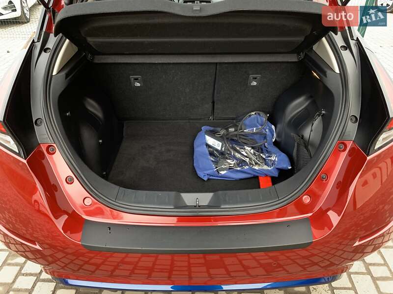 Хэтчбек Nissan Leaf 2020 в Бердичеве