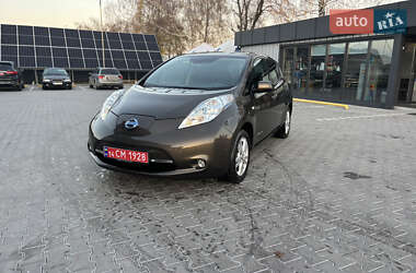 Хэтчбек Nissan Leaf 2016 в Владимире