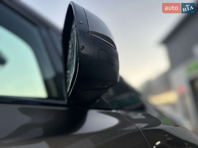 Хетчбек Nissan Leaf 2016 в Володимирі