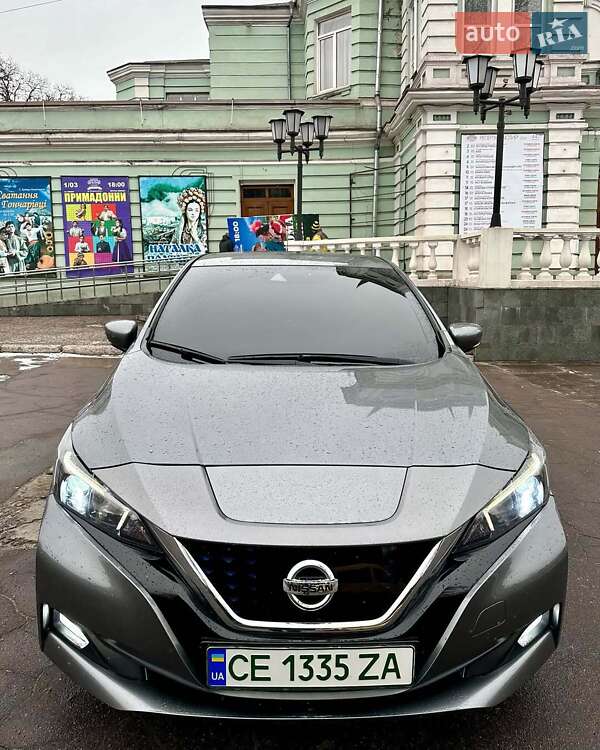 Хетчбек Nissan Leaf 2018 в Львові