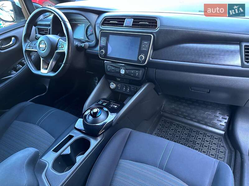 Хэтчбек Nissan Leaf 2020 в Харькове