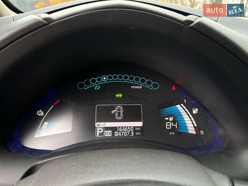 Хэтчбек Nissan Leaf 2014 в Днепре