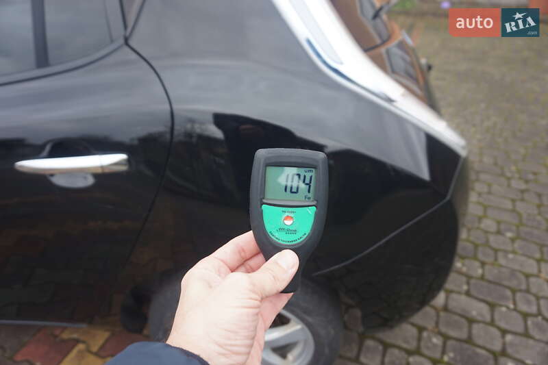 Хэтчбек Nissan Leaf 2012 в Самборе