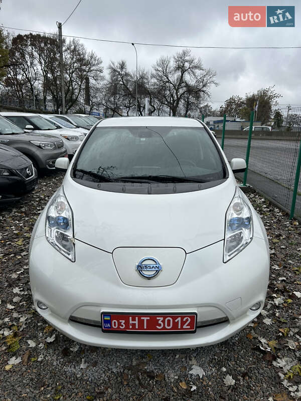 Nissan Leaf 2014