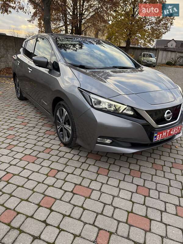 Хэтчбек Nissan Leaf 2018 в Тернополе фото 2 Хэтчбек Nissan Leaf 2018 в Тернополе