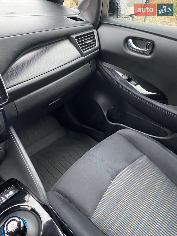 Хэтчбек Nissan Leaf 2018 в Ужгороде фото 17 Хэтчбек Nissan Leaf 2018 в Ужгороде