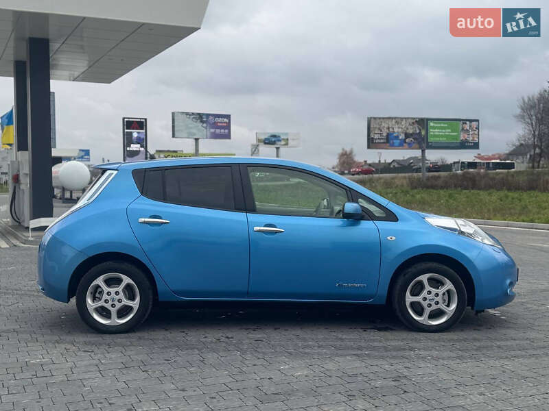 Хетчбек Nissan Leaf 2012 в Львові