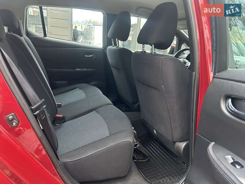 Хетчбек Nissan Leaf 2018 в Тернополі