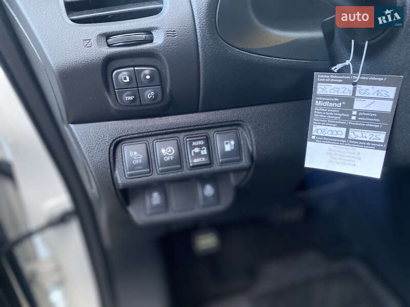 Хэтчбек Nissan Leaf 2016 в Виннице