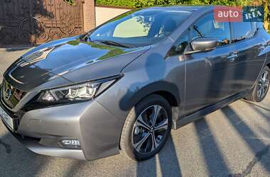 Хетчбек Nissan Leaf 2021 в Києві