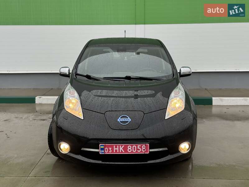 Хетчбек Nissan Leaf 2013 в Олександрії