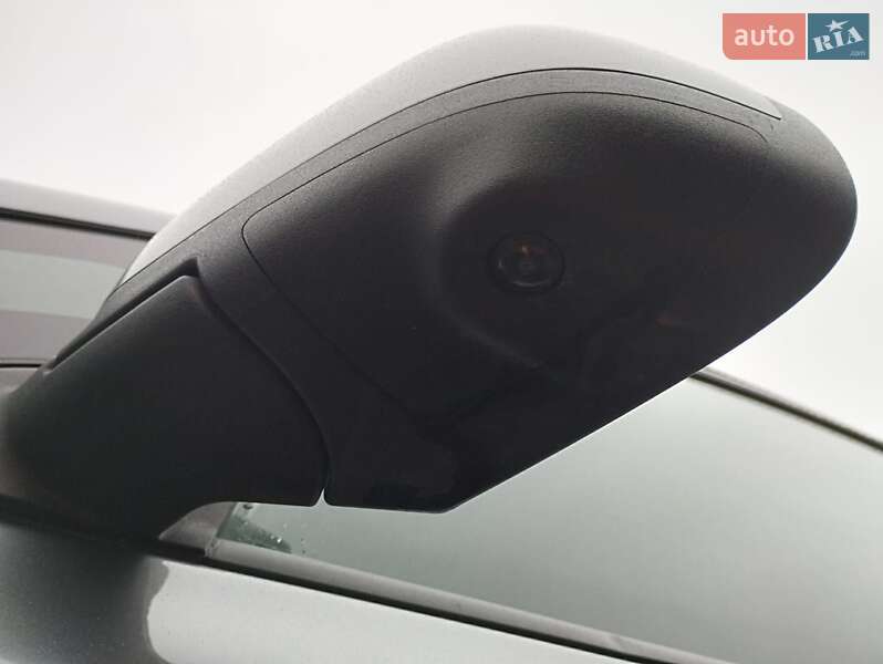 Хетчбек Nissan Leaf 2014 в Житомирі