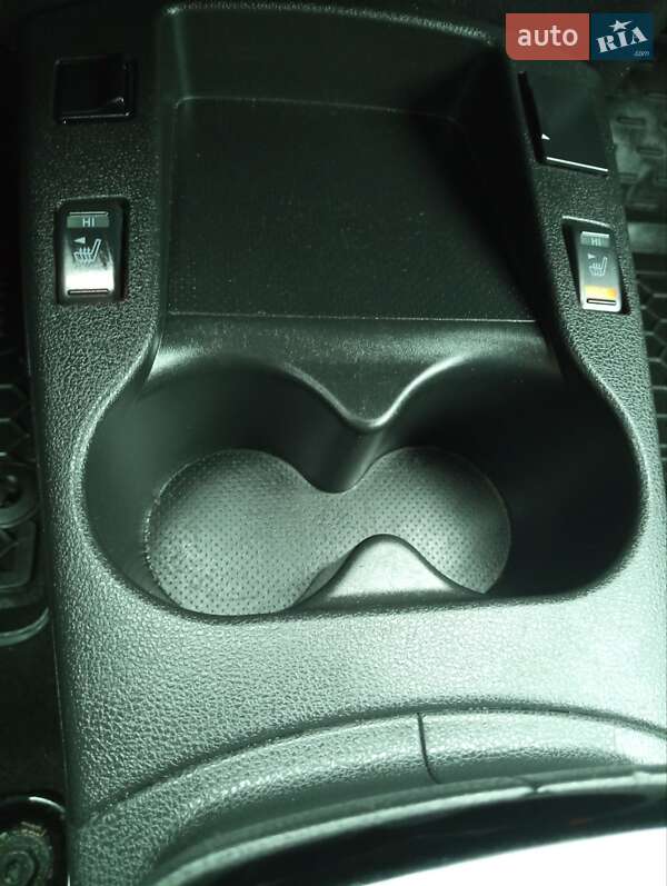 Хетчбек Nissan Leaf 2014 в Житомирі