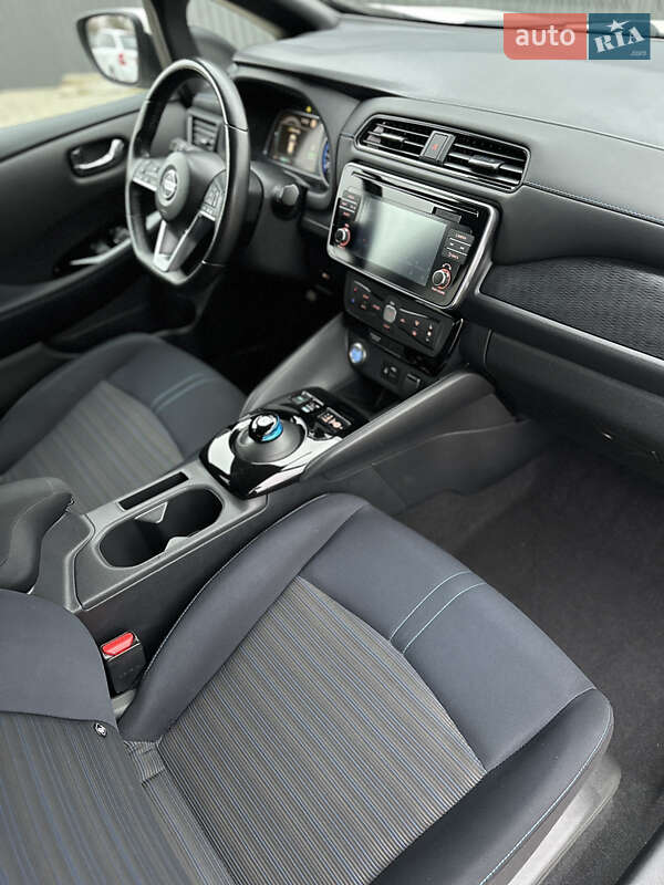 Хэтчбек Nissan Leaf 2019 в Ужгороде фото 21 Хэтчбек Nissan Leaf 2019 в Ужгороде