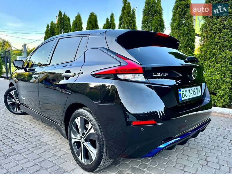 Хэтчбек Nissan Leaf 2018 в Трускавце