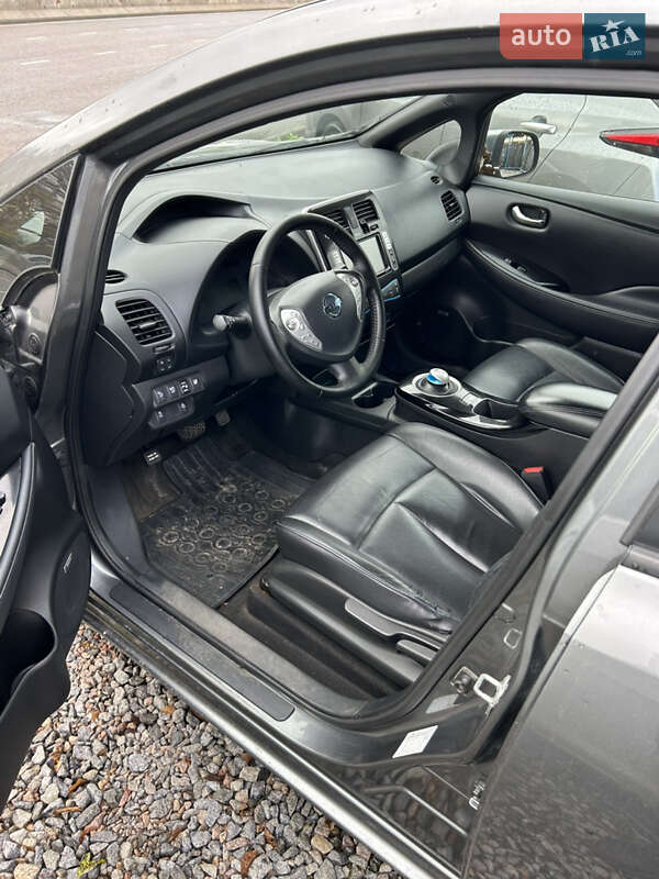 Хэтчбек Nissan Leaf 2016 в Одессе фото 11 Хэтчбек Nissan Leaf 2016 в Одессе
