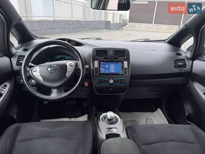 Хетчбек Nissan Leaf 2014 в Вінниці