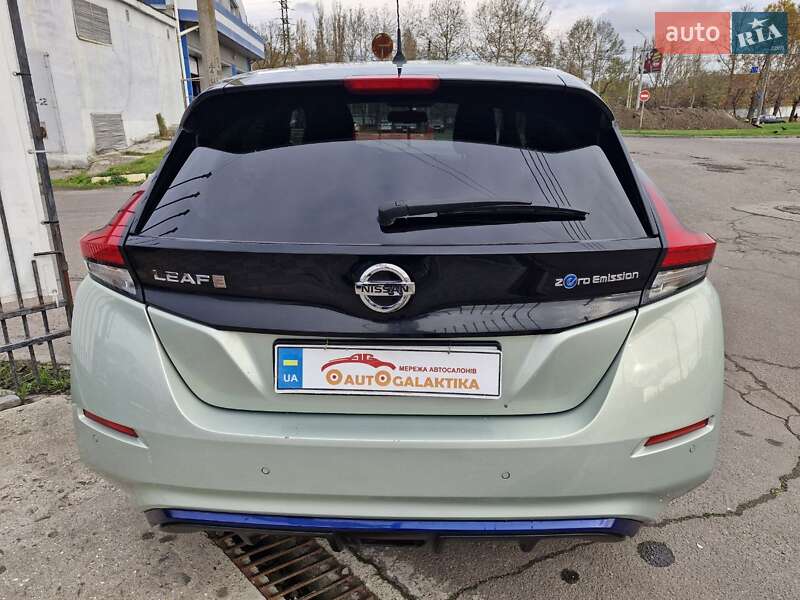 Хетчбек Nissan Leaf 2018 в Миколаєві