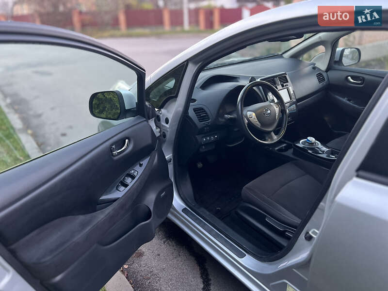 Хэтчбек Nissan Leaf 2014 в Виннице фото 15 Хэтчбек Nissan Leaf 2014 в Виннице