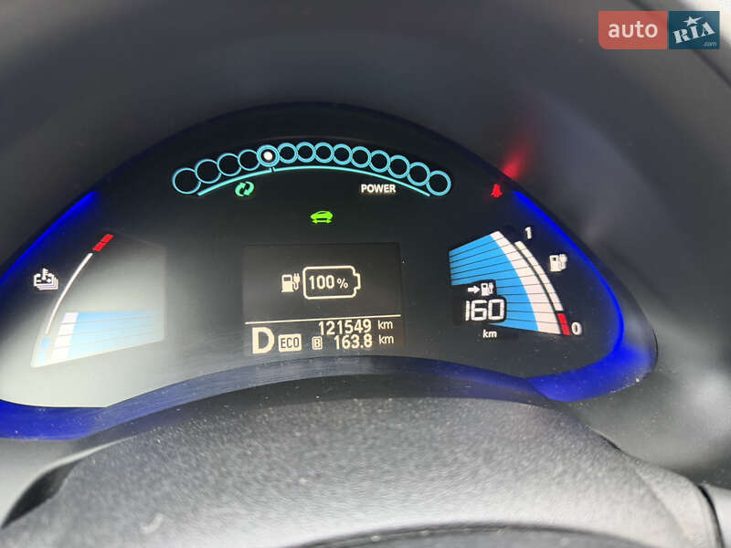 Хетчбек Nissan Leaf 2016 в Луцьку