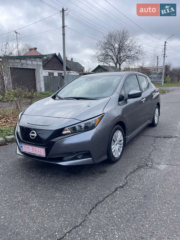 Хэтчбек Nissan Leaf 2024 в Кременчуге фото 4 Хэтчбек Nissan Leaf 2024 в Кременчуге