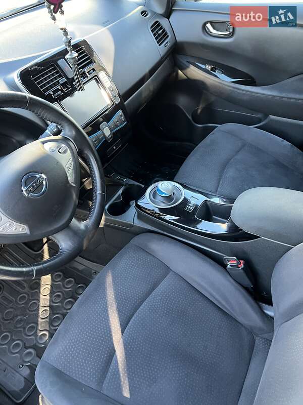 Хэтчбек Nissan Leaf 2013 в Луцке фото 11 Хэтчбек Nissan Leaf 2013 в Луцке