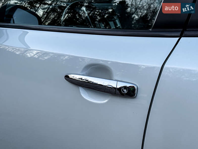 Хэтчбек Nissan Leaf 2017 в Тернополе фото 13 Хэтчбек Nissan Leaf 2017 в Тернополе