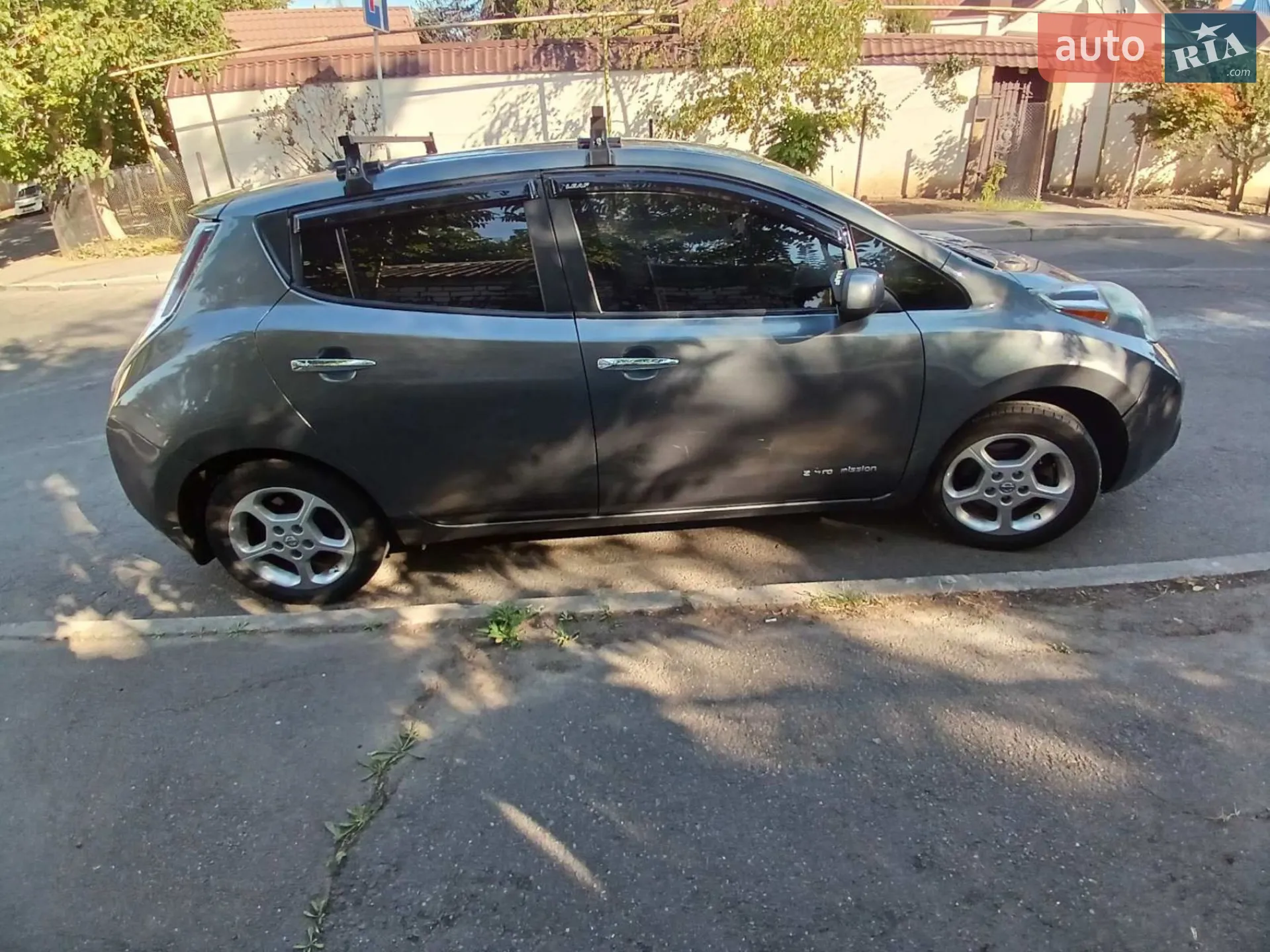2015 Nissan Leaf - мініатюра 2