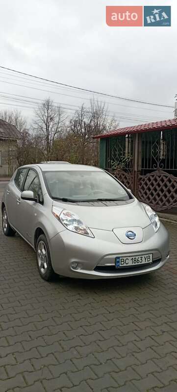 Хэтчбек Nissan Leaf 2012 в Стрые фото 3 Хэтчбек Nissan Leaf 2012 в Стрые