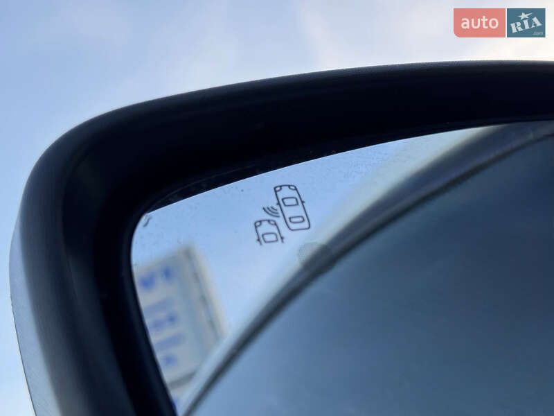 Хэтчбек Nissan Leaf 2018 в Львове