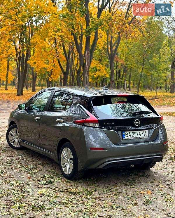 Хэтчбек Nissan Leaf 2022 в Кропивницком фото 2 Хэтчбек Nissan Leaf 2022 в Кропивницком