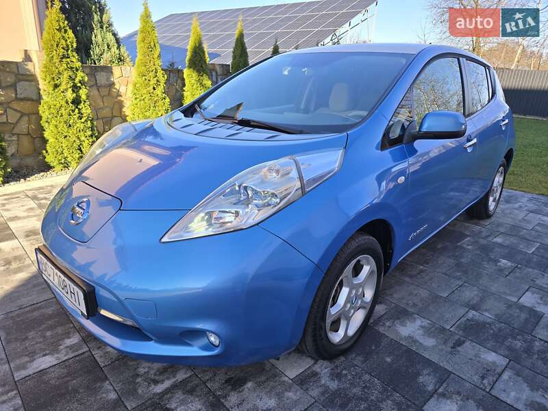 Хэтчбек Nissan Leaf 2011 в Ивано-Франковске фото 2 Хэтчбек Nissan Leaf 2011 в Ивано-Франковске