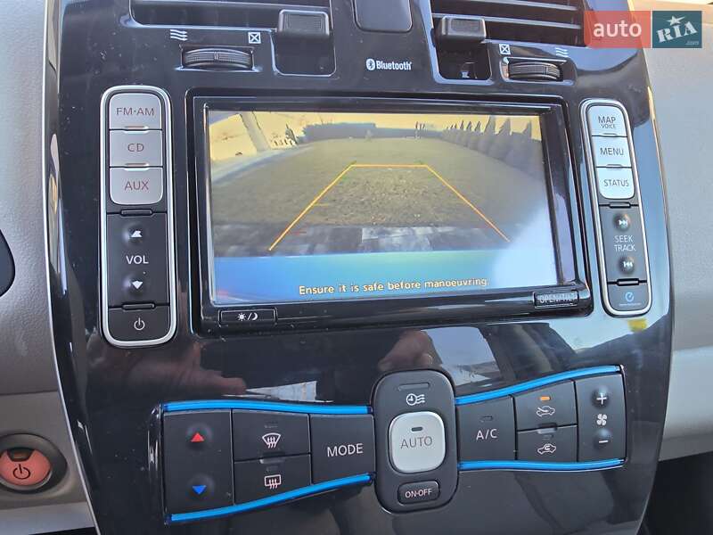 Хэтчбек Nissan Leaf 2011 в Ивано-Франковске фото 18 Хэтчбек Nissan Leaf 2011 в Ивано-Франковске