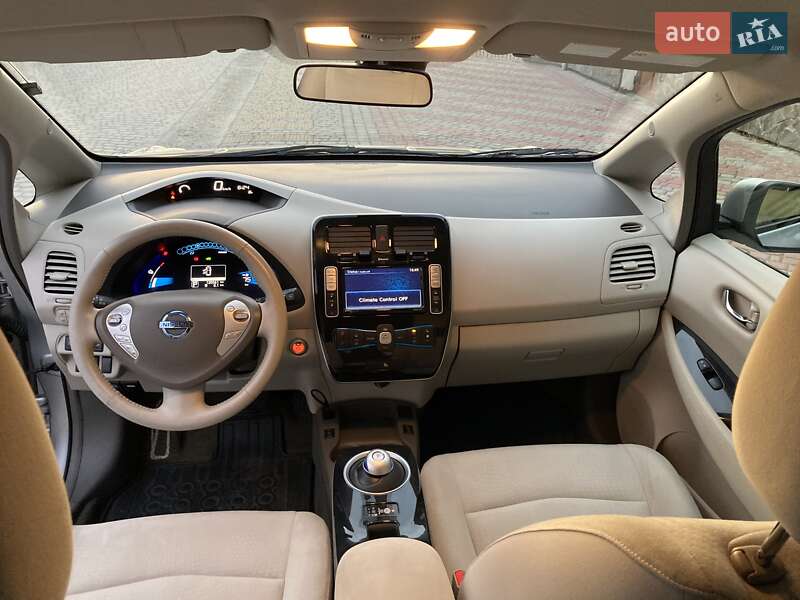 Хэтчбек Nissan Leaf 2013 в Золочеве фото 15 Хэтчбек Nissan Leaf 2013 в Золочеве