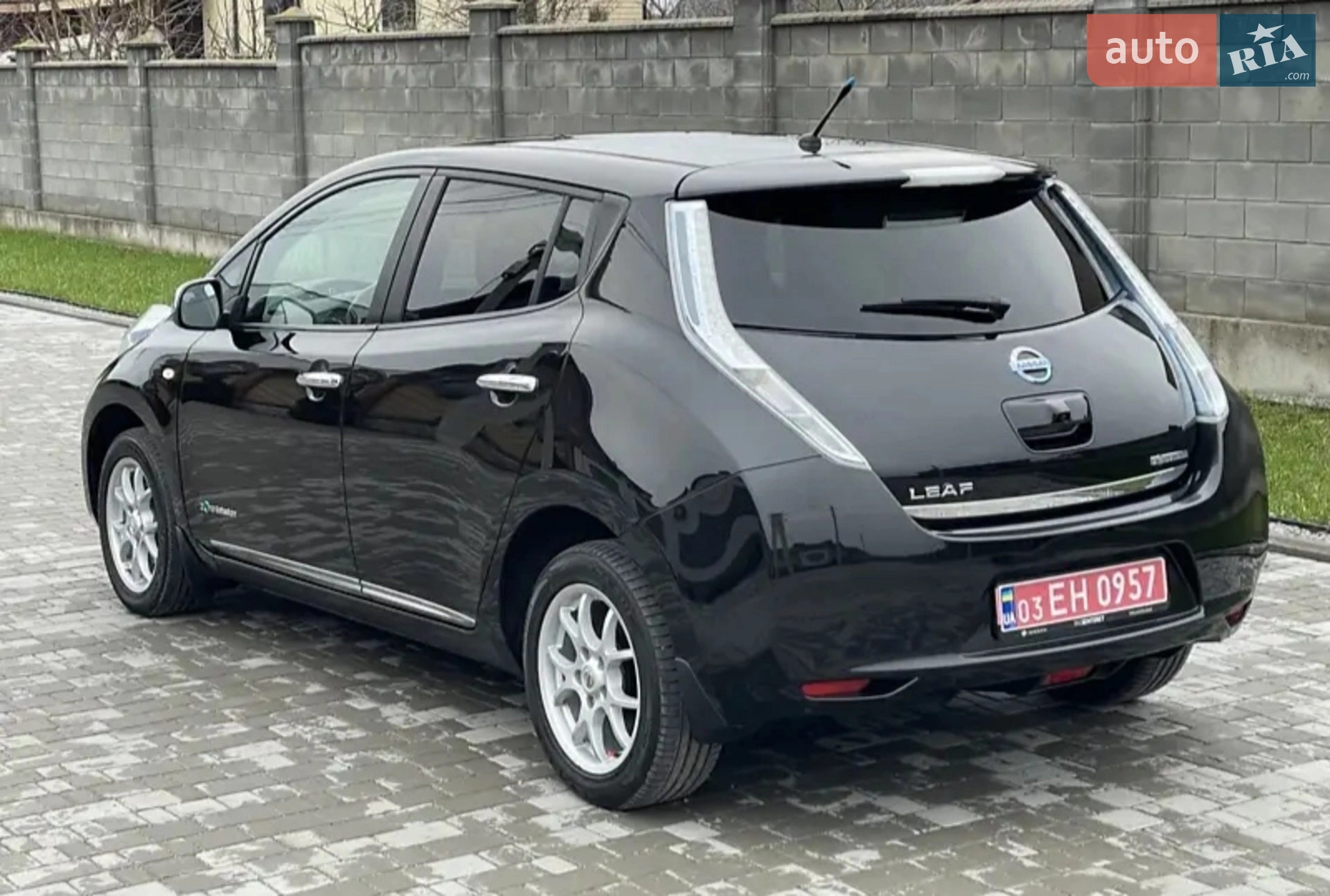 2013 Nissan Leaf - мініатюра 12