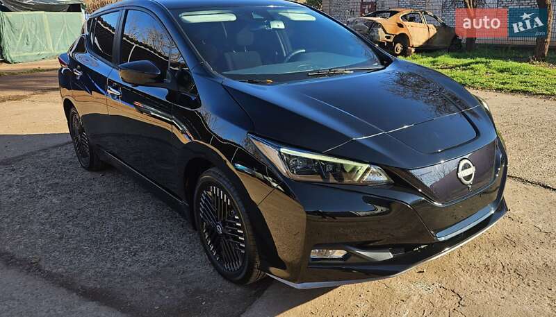 Хетчбек Nissan Leaf 2024 в Кривому Розі фото Хетчбек Nissan Leaf 2024 в Кривому Розі