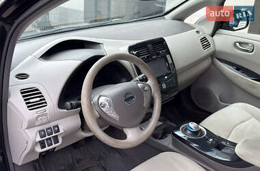 Хэтчбек Nissan Leaf 2011 в Одессе