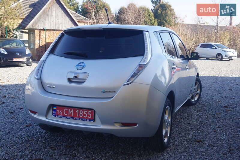 Хэтчбек Nissan Leaf 2013 в Самборе фото 8 Хэтчбек Nissan Leaf 2013 в Самборе