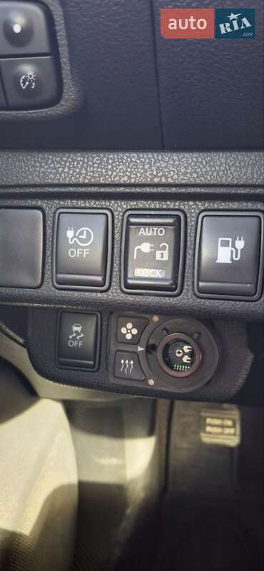 Хэтчбек Nissan Leaf 2016 в Днепре фото 21 Хэтчбек Nissan Leaf 2016 в Днепре