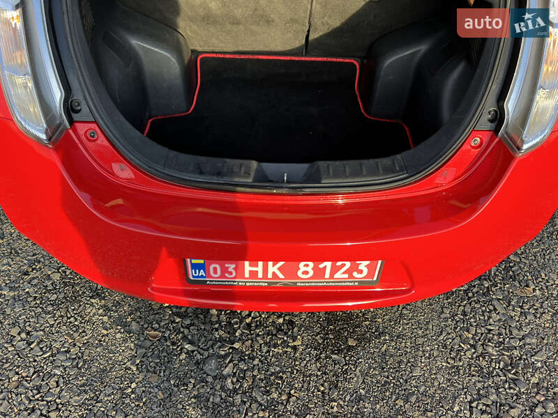 Хэтчбек Nissan Leaf 2017 в Луцке фото 32 Хэтчбек Nissan Leaf 2017 в Луцке