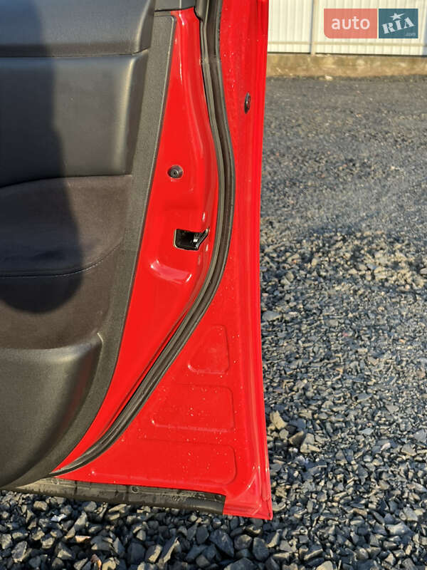 Хэтчбек Nissan Leaf 2017 в Луцке фото 37 Хэтчбек Nissan Leaf 2017 в Луцке