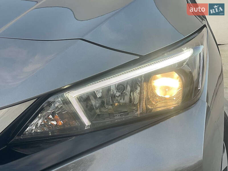 Хэтчбек Nissan Leaf 2020 в Луцке фото 18 Хэтчбек Nissan Leaf 2020 в Луцке