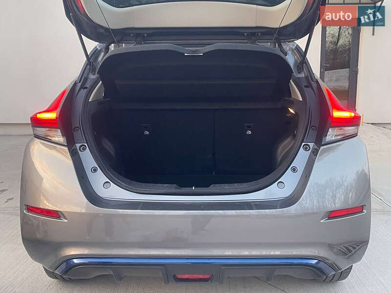 Хэтчбек Nissan Leaf 2020 в Луцке фото 48 Хэтчбек Nissan Leaf 2020 в Луцке