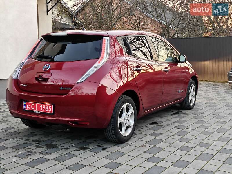 Хэтчбек Nissan Leaf 2017 в Ивано-Франковске фото 5 Хэтчбек Nissan Leaf 2017 в Ивано-Франковске