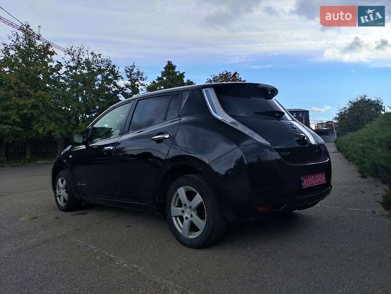Хэтчбек Nissan Leaf 2012 в Умани фото 10 Хэтчбек Nissan Leaf 2012 в Умани
