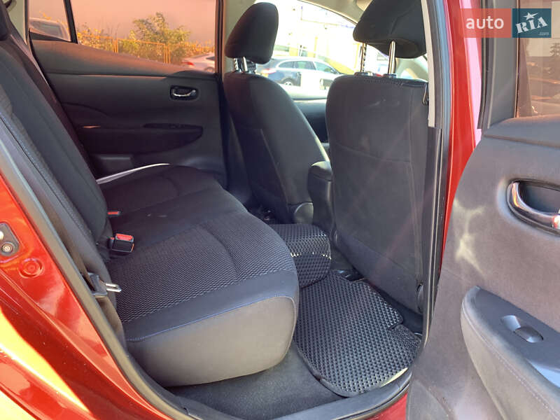 Хэтчбек Nissan Leaf 2015 в Львове фото 12 Хэтчбек Nissan Leaf 2015 в Львове